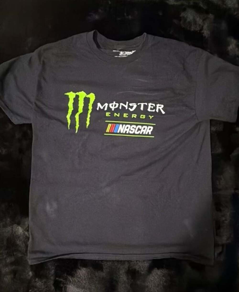 JH Design Monster Energy Nascar Cup Series Official Pit Shirt Size L Black